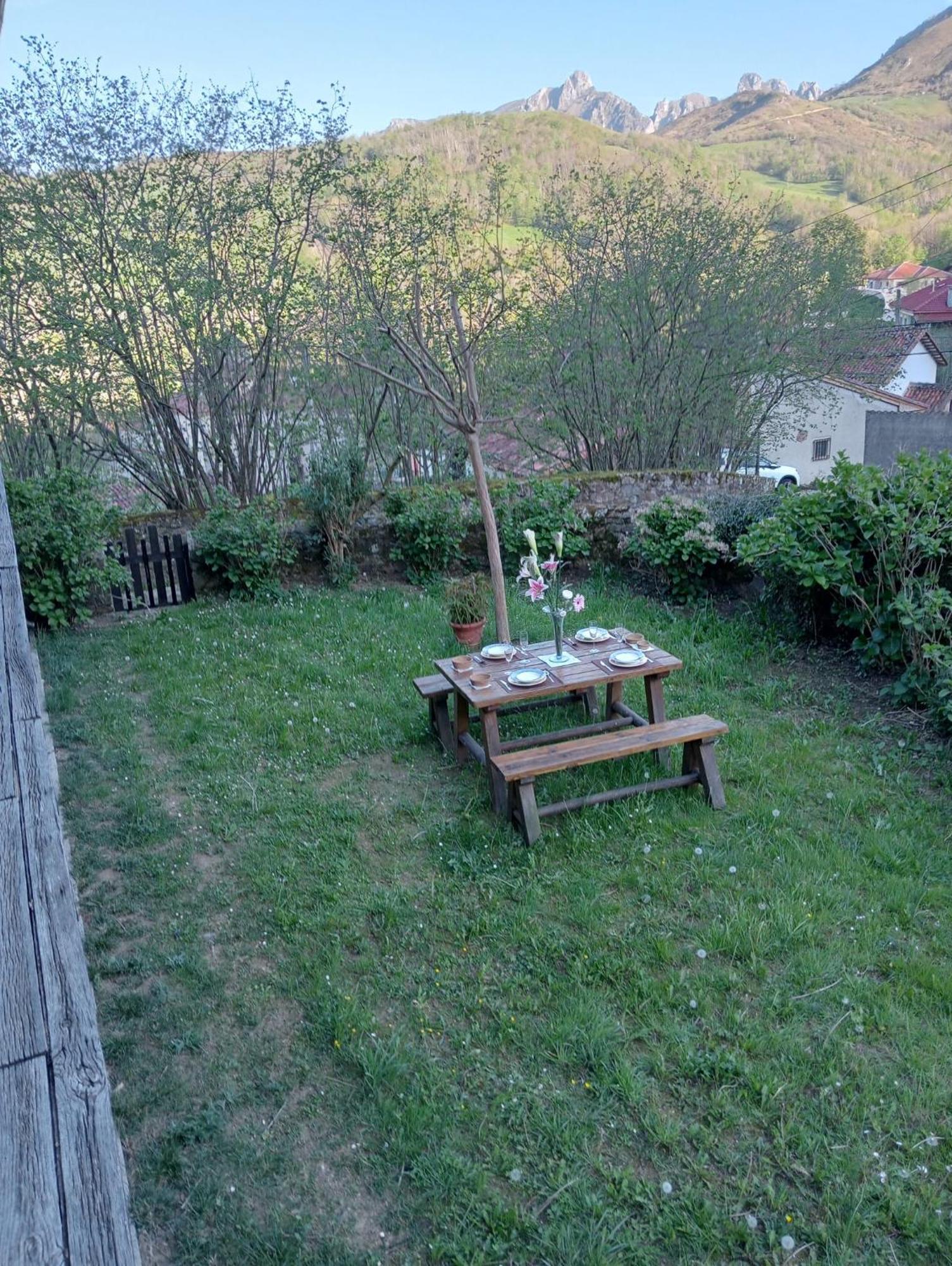 Palacio Rural De Inguanzo De Cabrales Villa Dış mekan fotoğraf